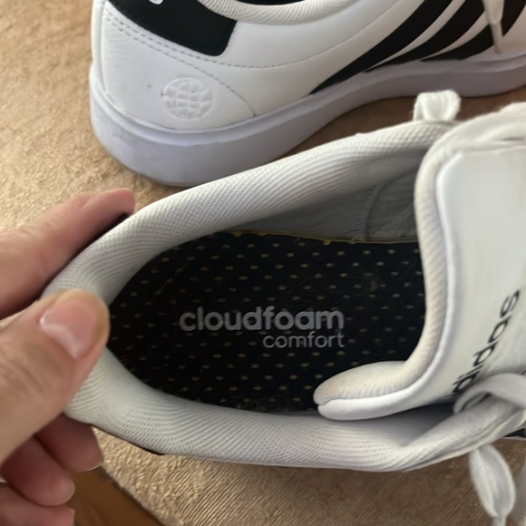 Adidas sneakers! - Picture 6 of 6